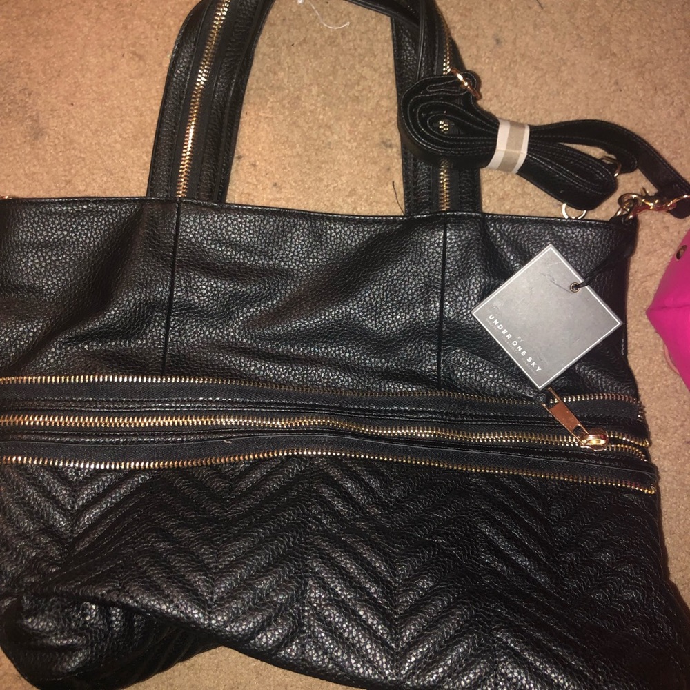 Black and gold tote